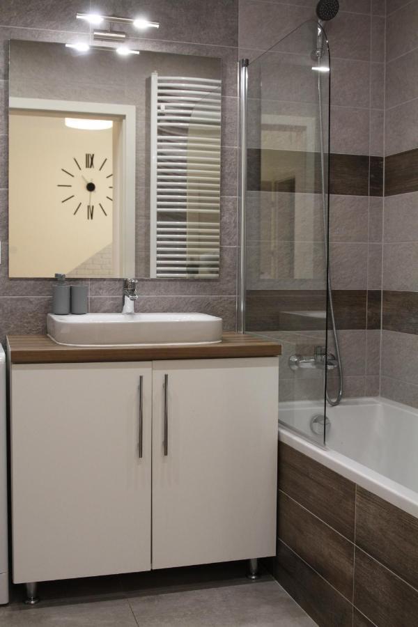 Lawendowy Zakatek - Klimatyzacja - Ogrodek - Prywatny Parking Apartment Rzeszow
