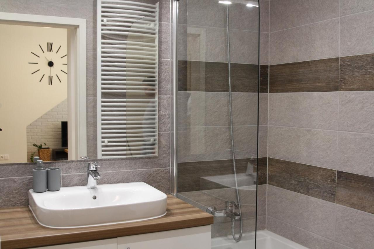 Lawendowy Zakatek - Klimatyzacja - Ogrodek - Prywatny Parking Apartment *