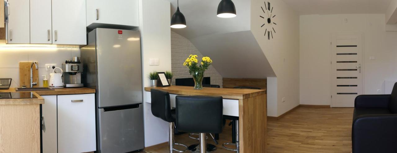 Lawendowy Zakatek - Klimatyzacja - Ogrodek - Prywatny Parking Apartment Rzeszow